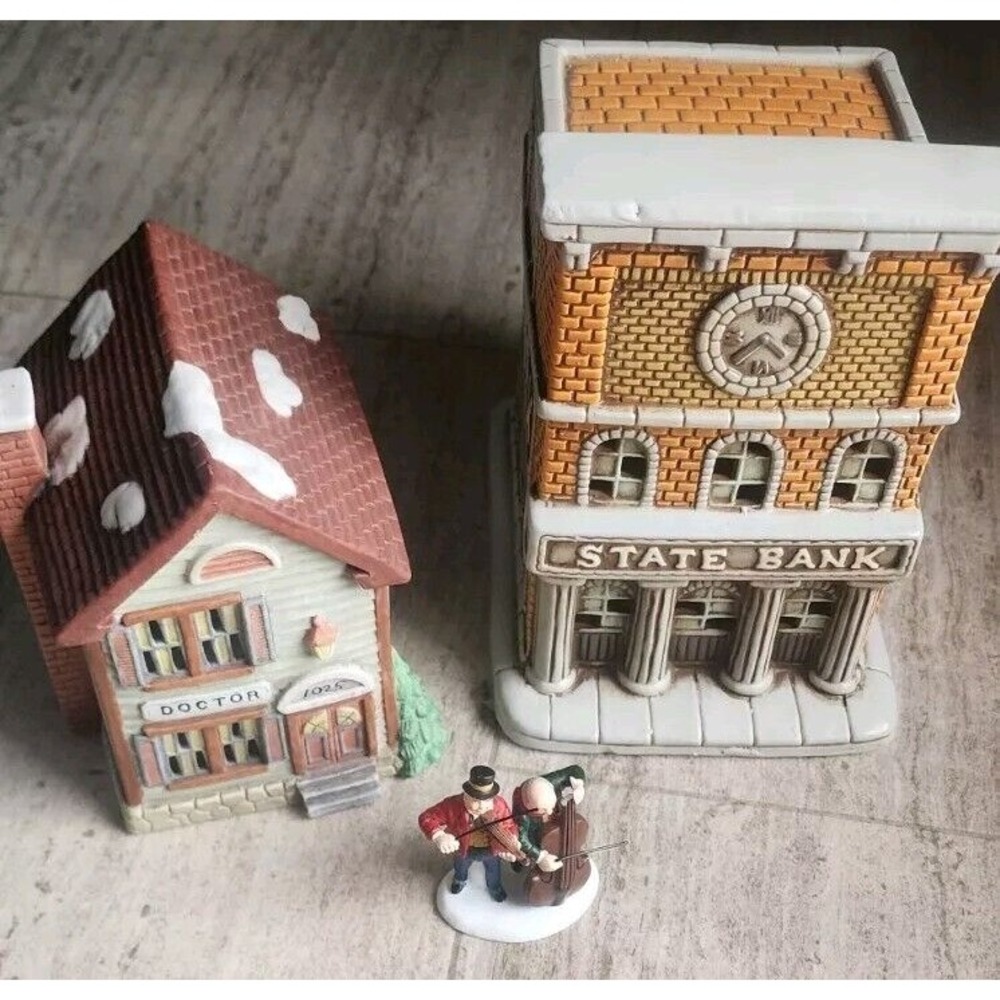 Vintage Lefton Dept 56 Colonial Christmas Village 1987 State Bank 1999 Doctor